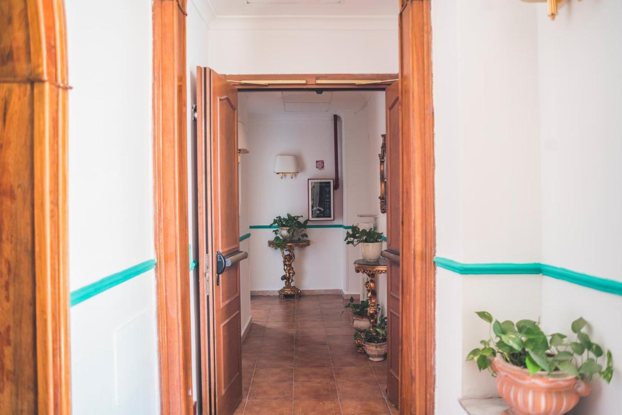 Gh Hotel San Giusto Рим Екстериор снимка